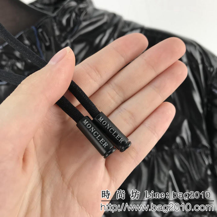 MONCLER蒙口 genius手臂拉鏈字母 黑色 植絨羽絨服 男女同款 ydi1515
